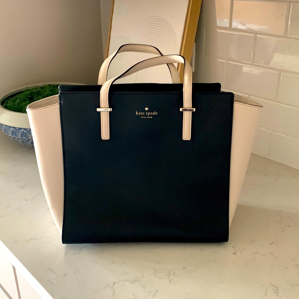 Kate spade purse